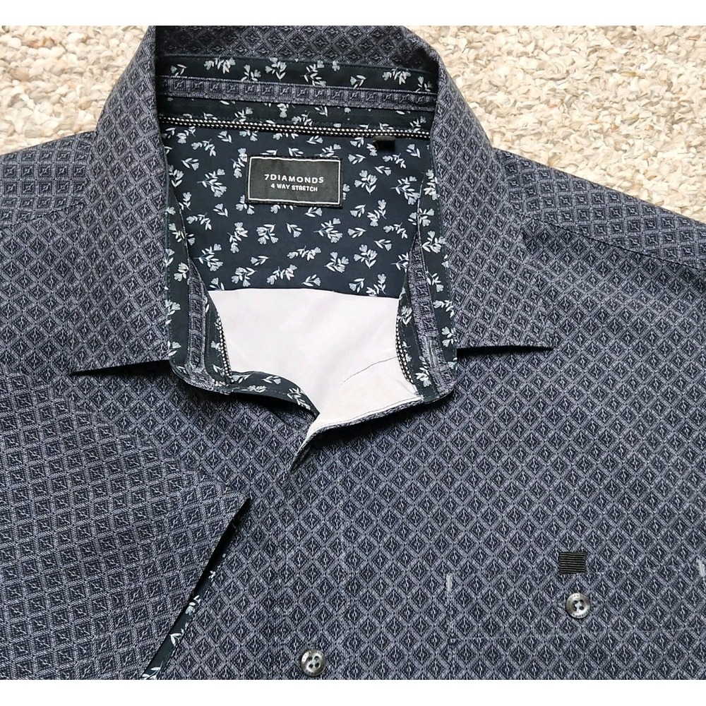 7 Diamonds Short Sleeve Button Up Shirt Men's Size XL Black Diamond Design